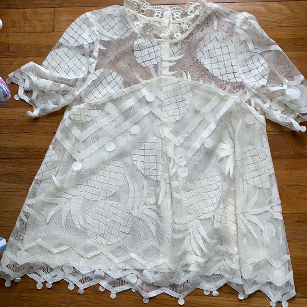 Cream pineapple tunic style shirt HD Paris 8 Anthropologie